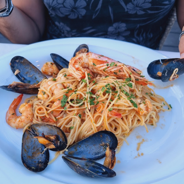 Spaghetti with Mixed Seafood