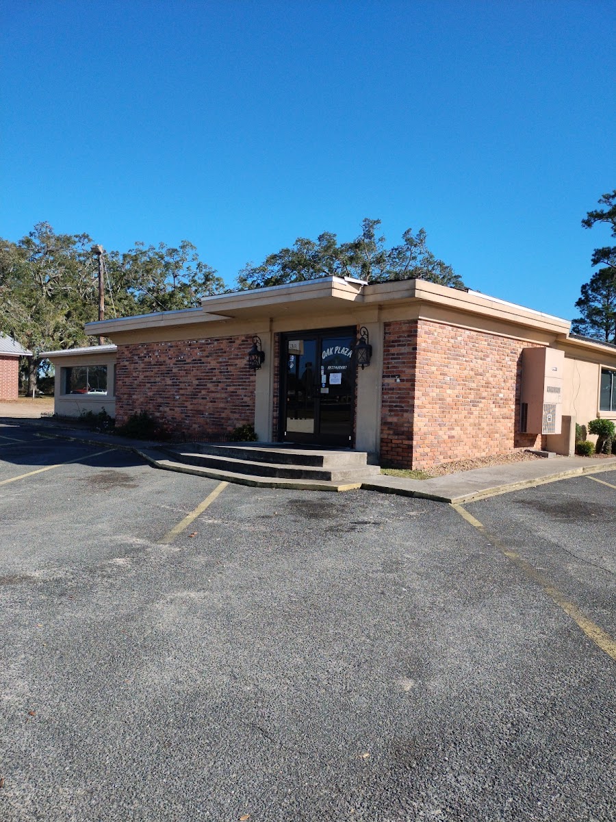 Oak Plaza Restaurant
