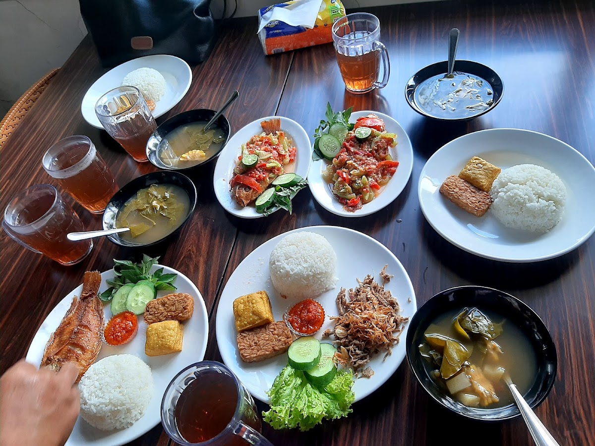 Pecak bandeng dapur Teh neng Photo 5
