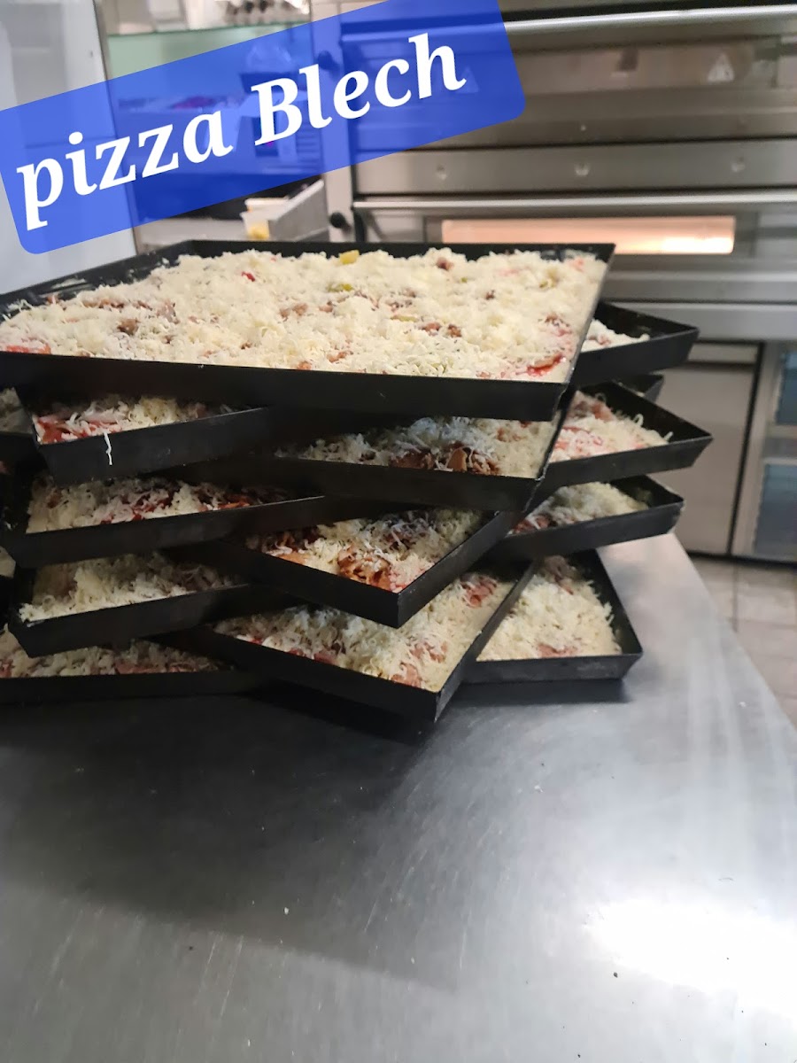 Pizzeria Amore Photo 4