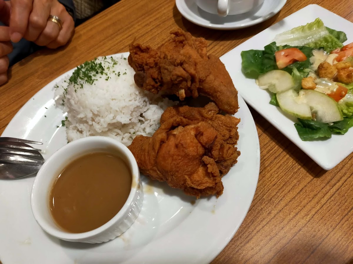 Shakey's Pizza Parlor - Galleria Photo 4