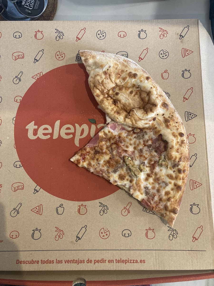 Telepizza Fuengirola - Pizza y Comida a Domicilio Photo 10