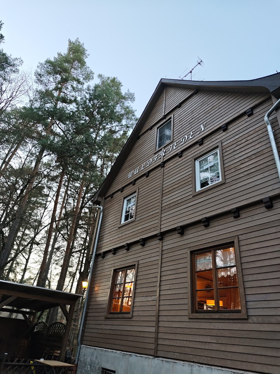 Gaststätte Forsthaus Waldfrieden Photo 3