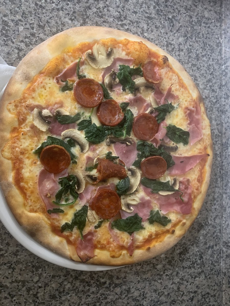 Pizzeria Linde Photo 8