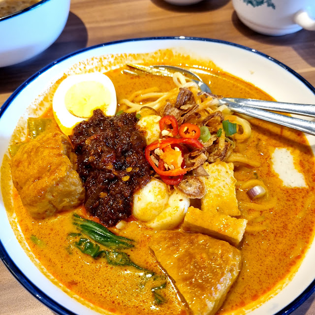 Mee Kari