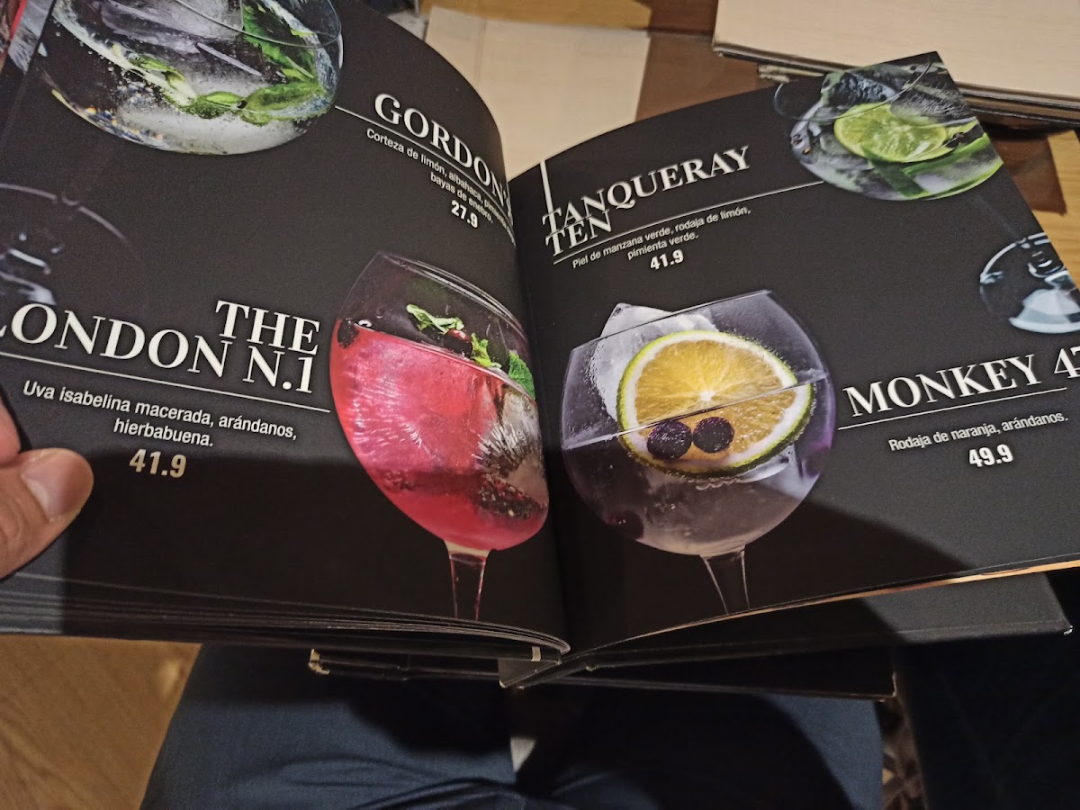Ammazza | Pizzeria & Gin Garden - Laureles Photo Menu 3