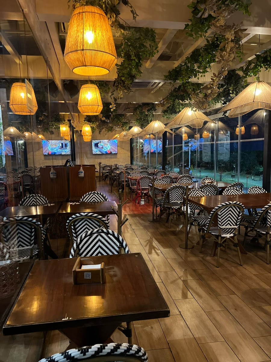 Bistro Marina Photo 3