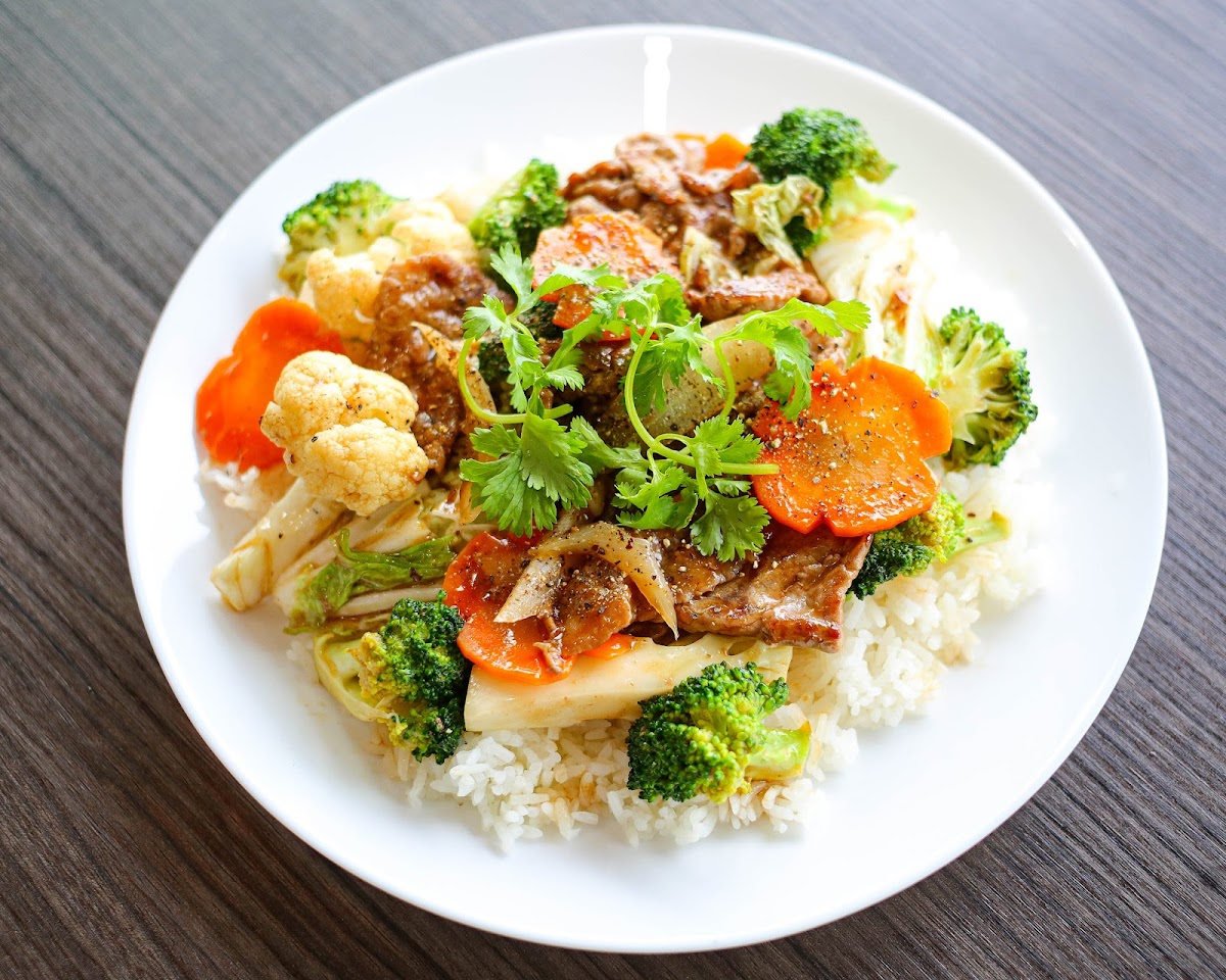 BAMI Vietnamese Eatery Photo 7