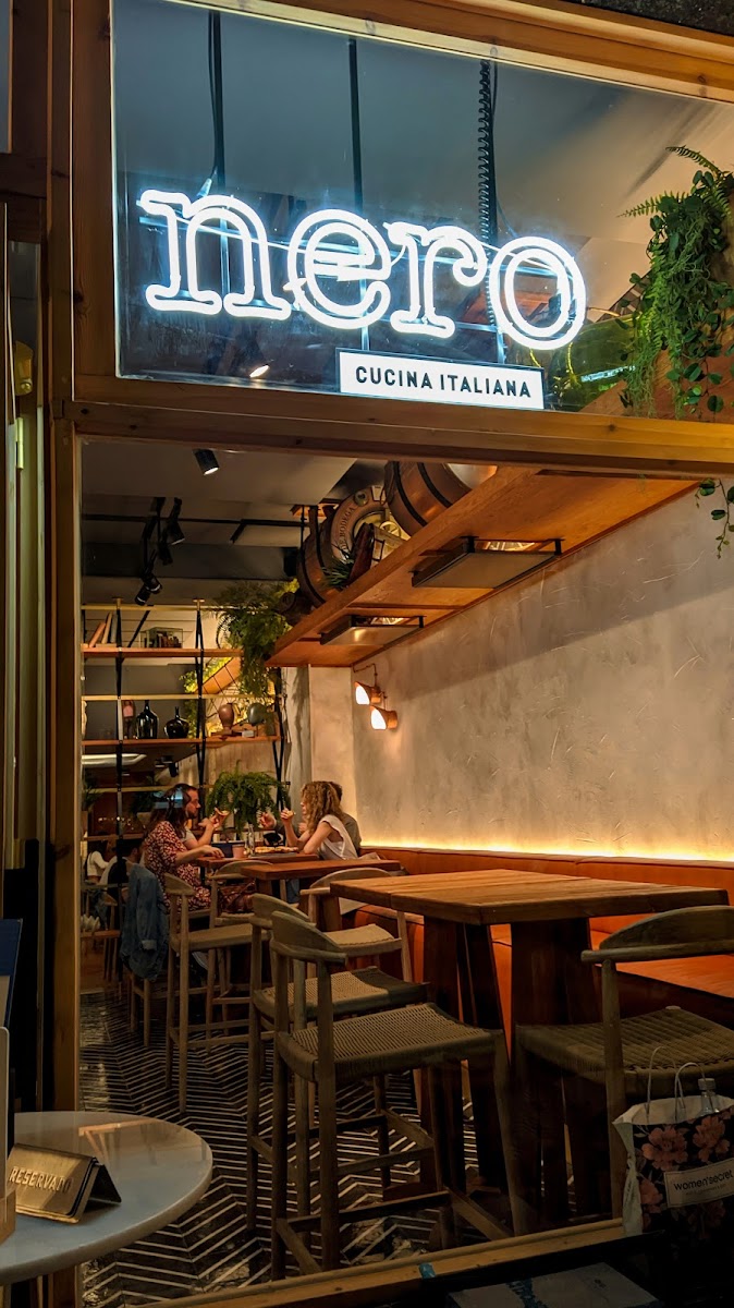 Restaurante Nero