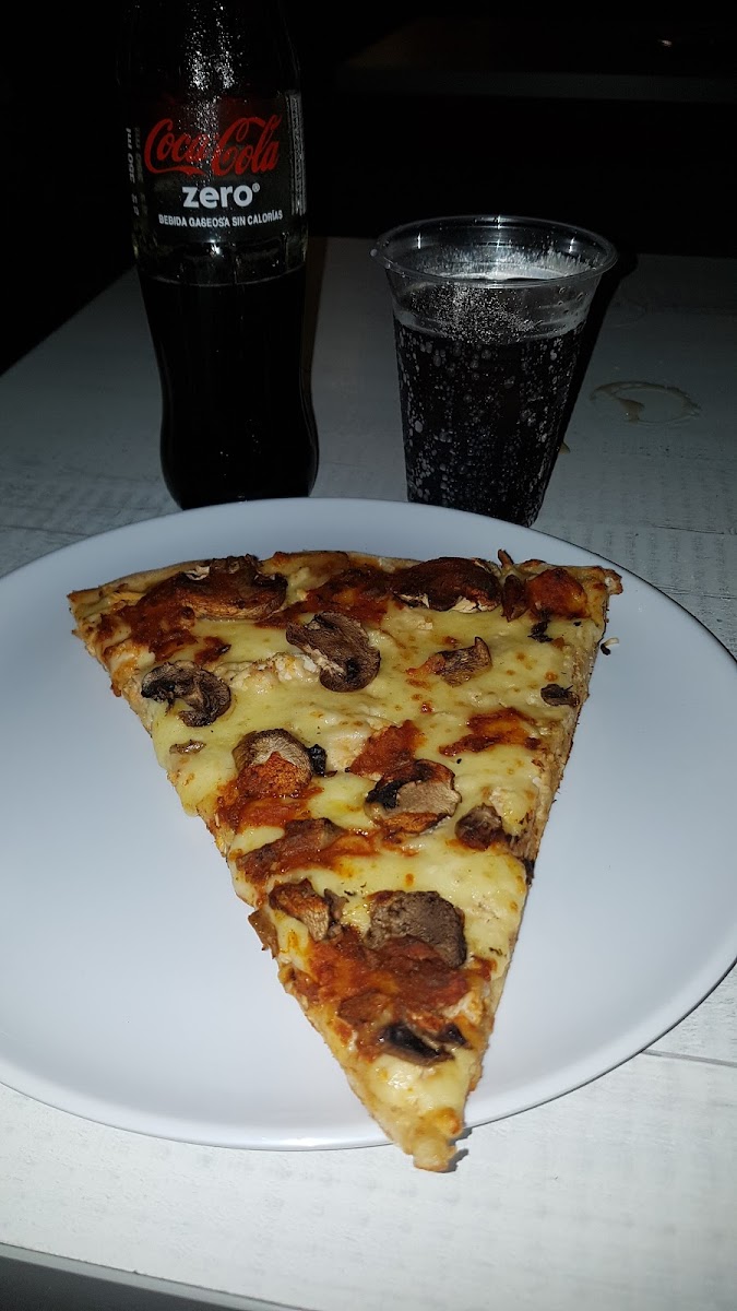 Drive Pizza Photo 10