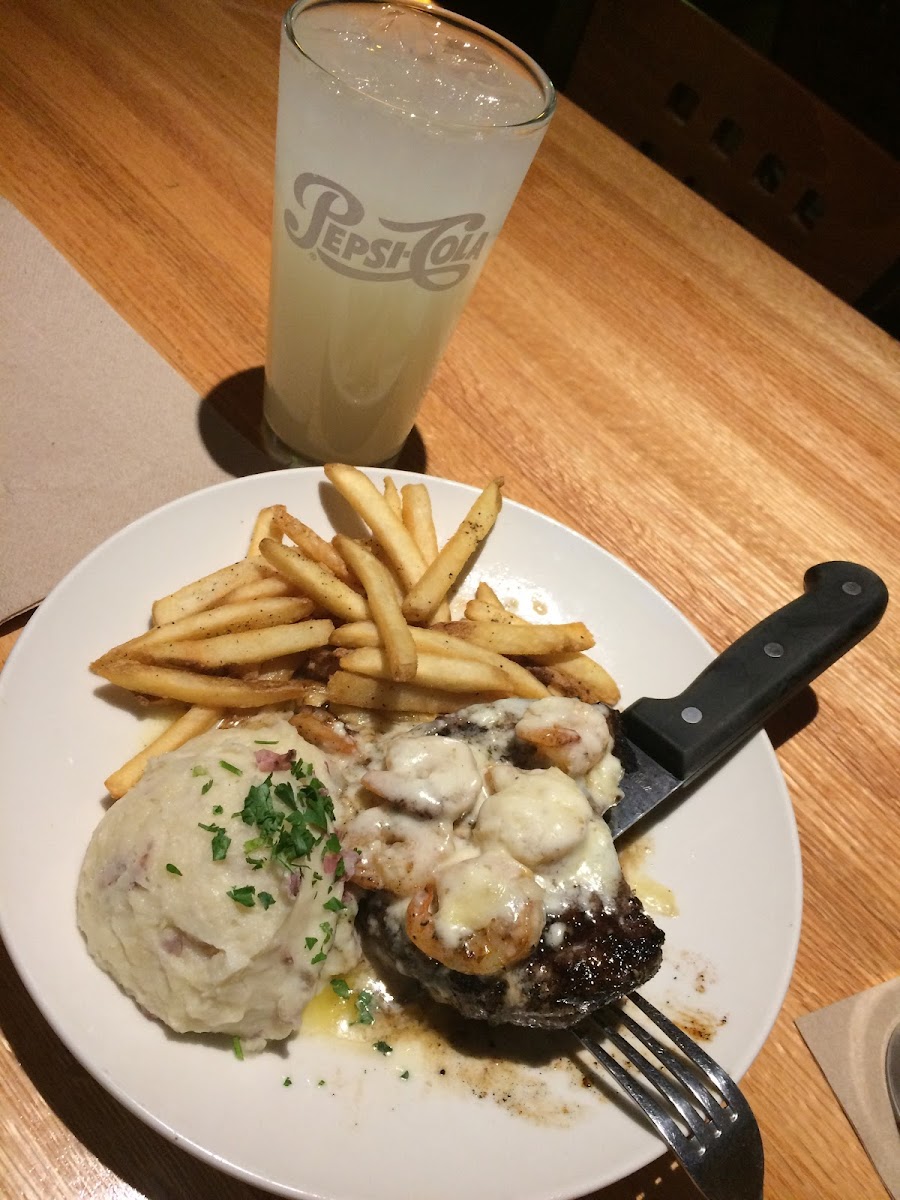 Applebee's Grill + Bar Photo 7