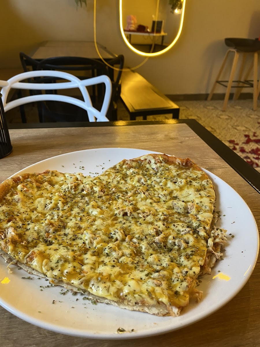 SANTINOS PIZZA SOPO Photo 3