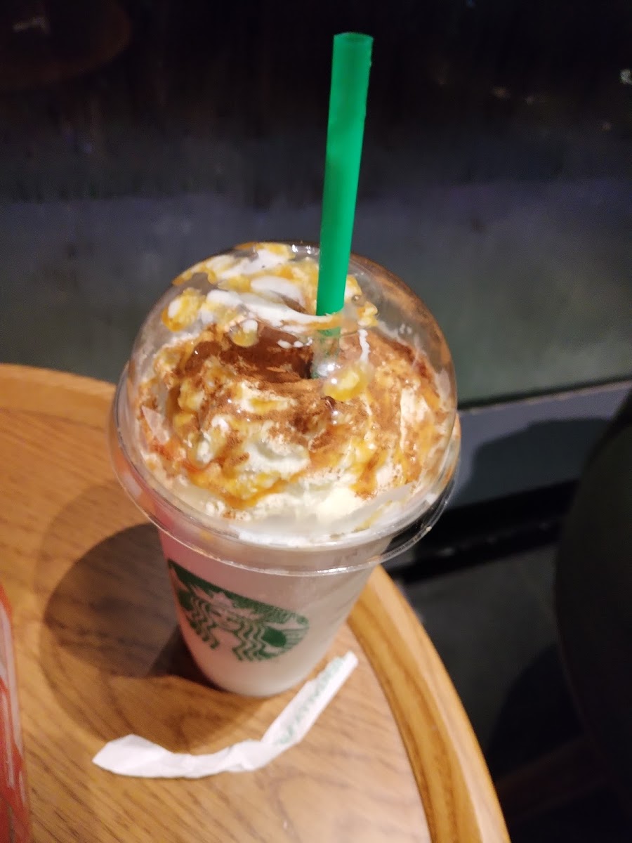 Starbucks Bamboo Hills DT Photo 9