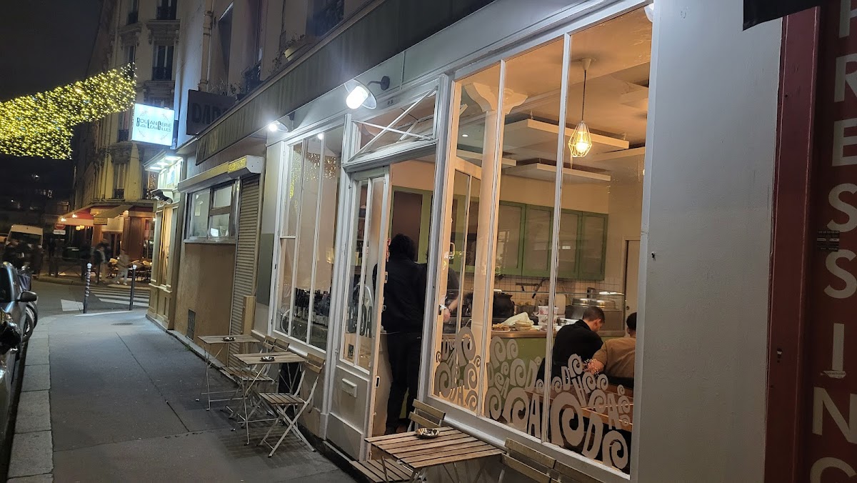 Cuisine Dada - Snack bio & Bar à Vin Nature à Paris 11ème.