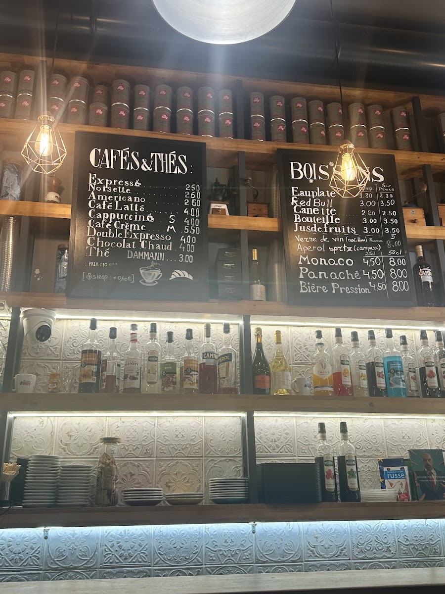 Coffee shop - La Brioche Chaude - CAFÉ Photo Menu 10