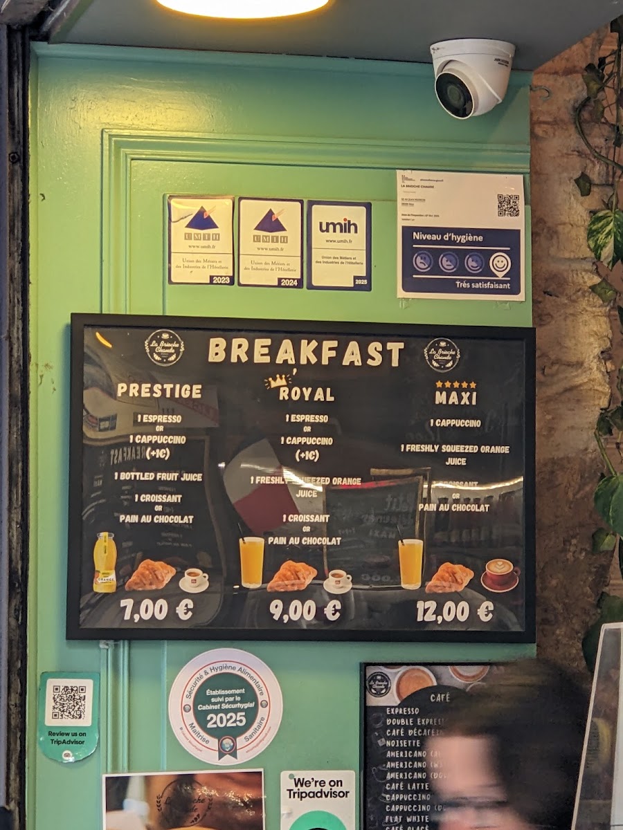 Coffee shop - La Brioche Chaude - CAFÉ Photo Menu 9