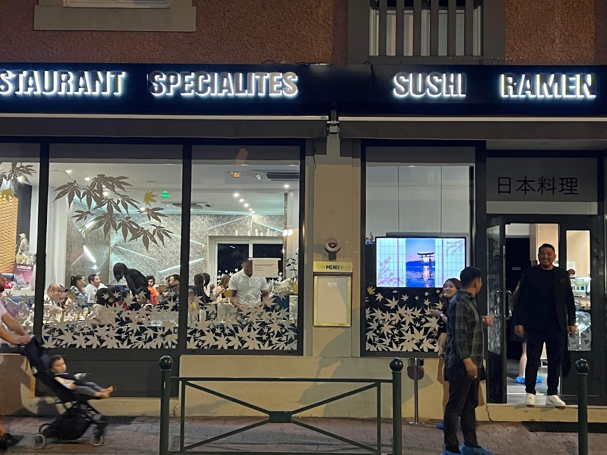 Restaurant Spécialité Sushi Ramen Wok