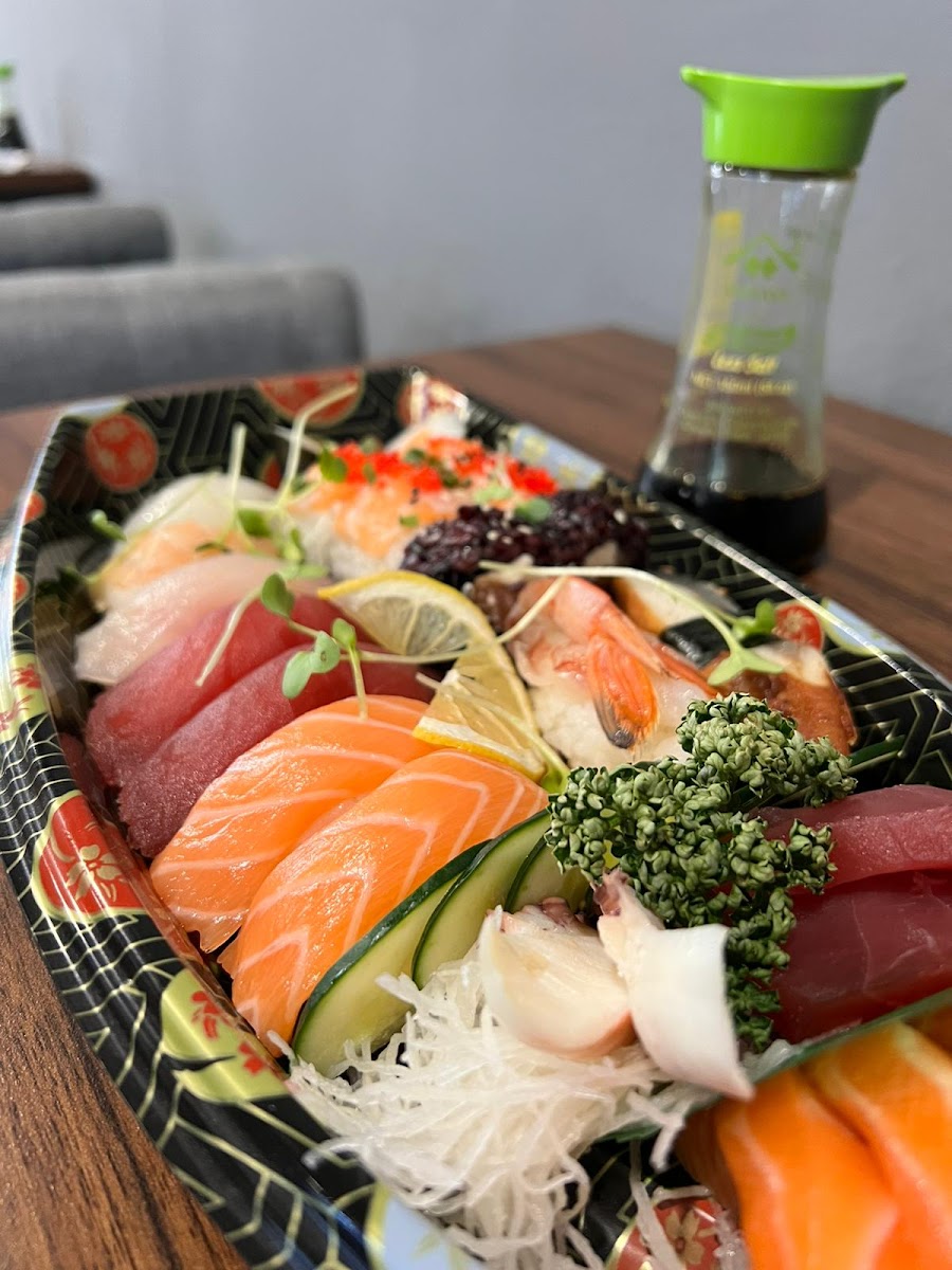 Sushi Dong Photo 4