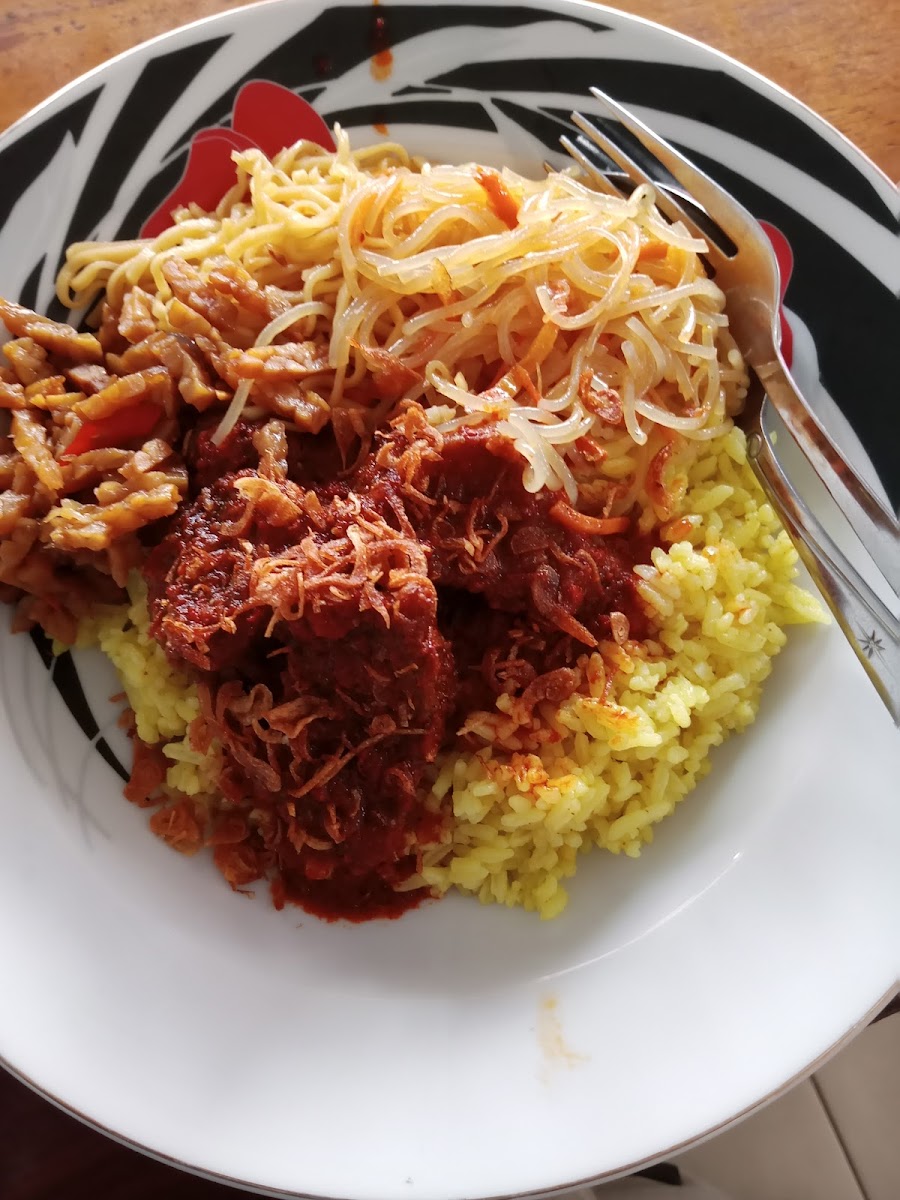 Warung Nasi Kuning Mama Eka Photo 5