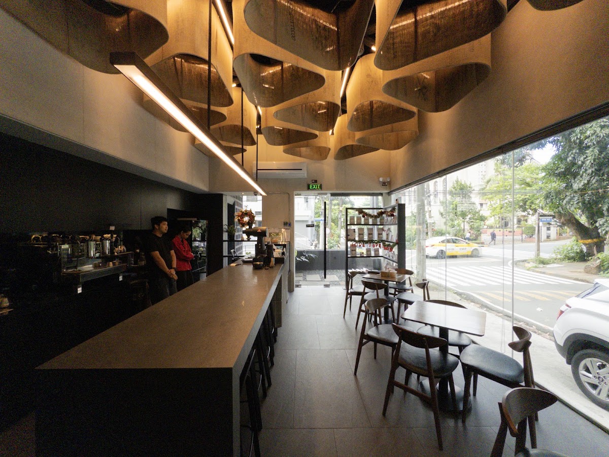 Second Mile Coffee - New Manila Photo 4