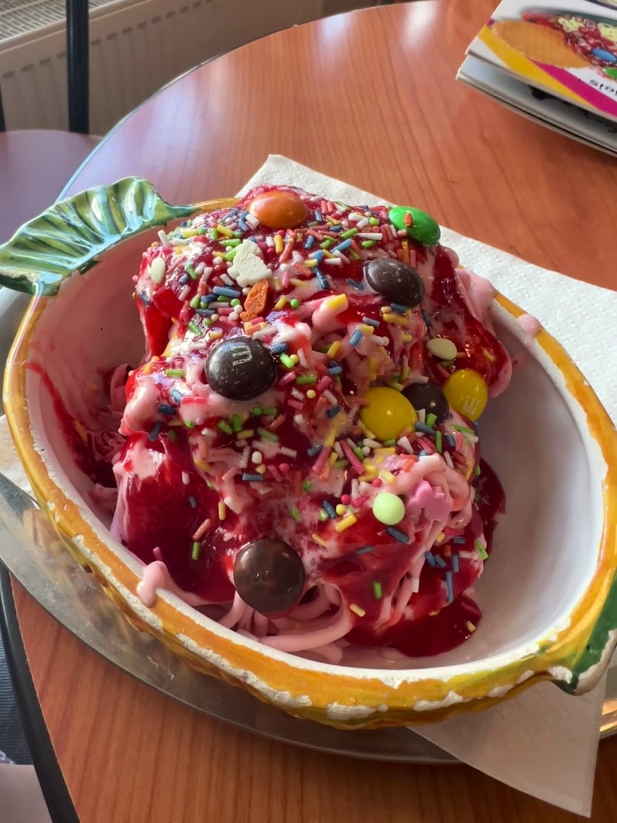 Eis-Cafe Venezia Photo 2