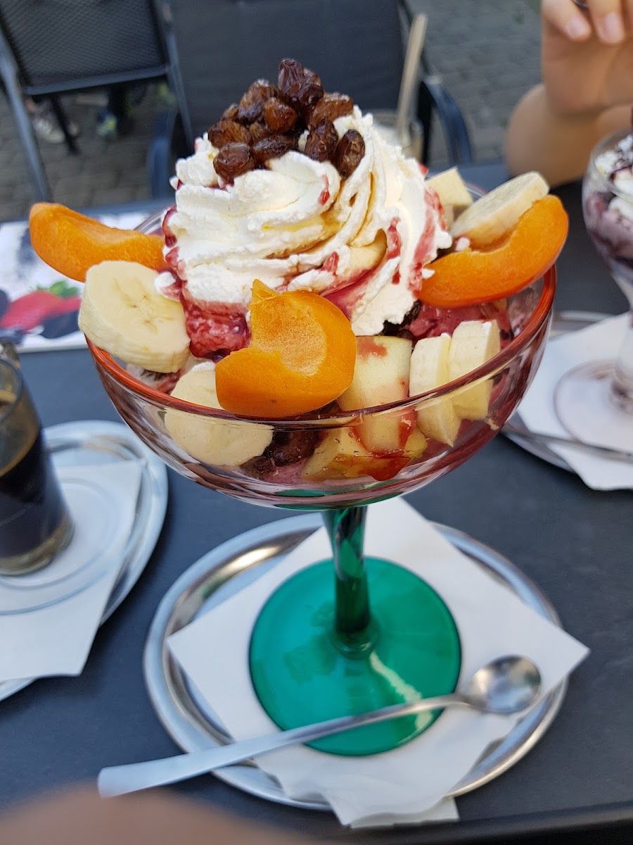 Eis-Cafe Venezia Photo 5