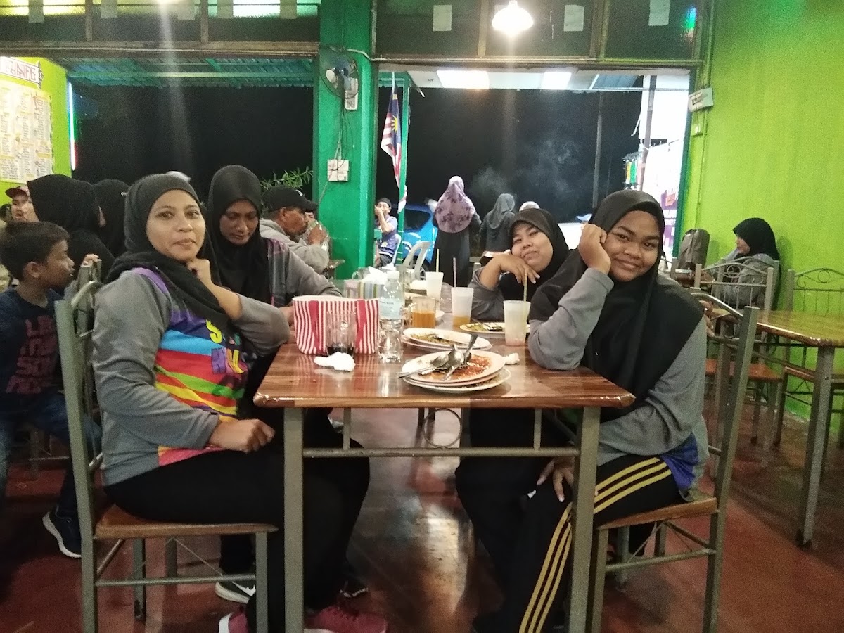 Restoran Rayyan (#1 Bengali Restaurant) Photo 2