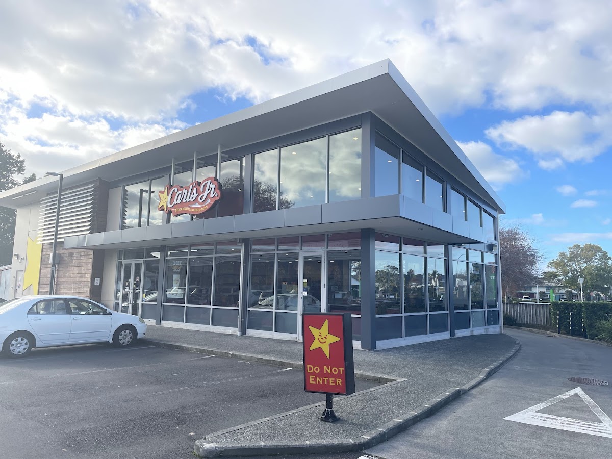 Carl's Jr. Pakuranga Photo 4