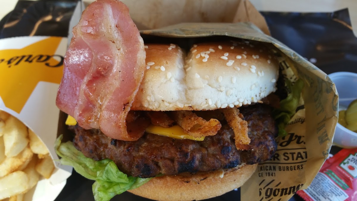 Carl's Jr. Pakuranga Photo 7