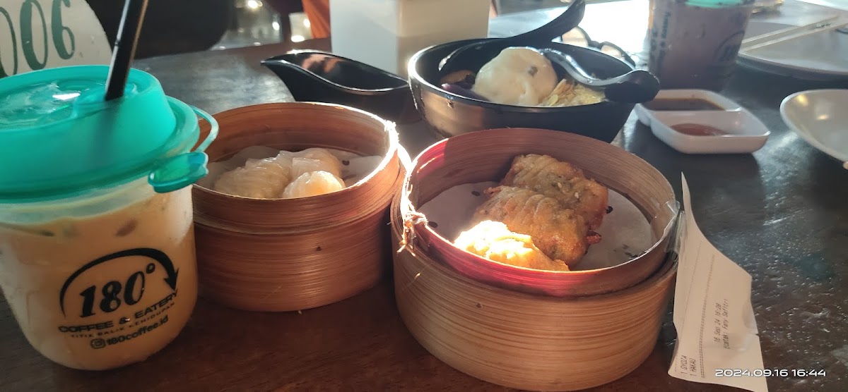 180° COFFEE AND EATERY Photo 6