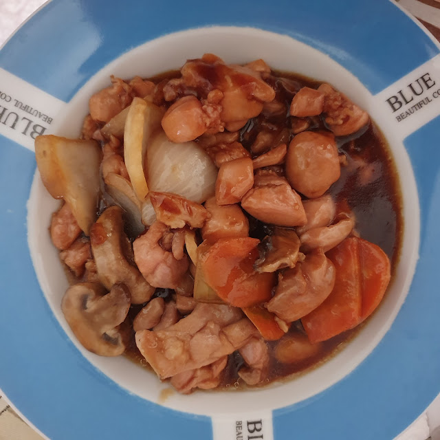 Pollo Con Almendras