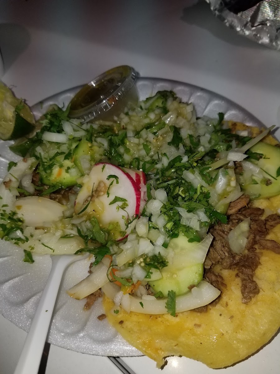 Tacos El Pelon Photo 4