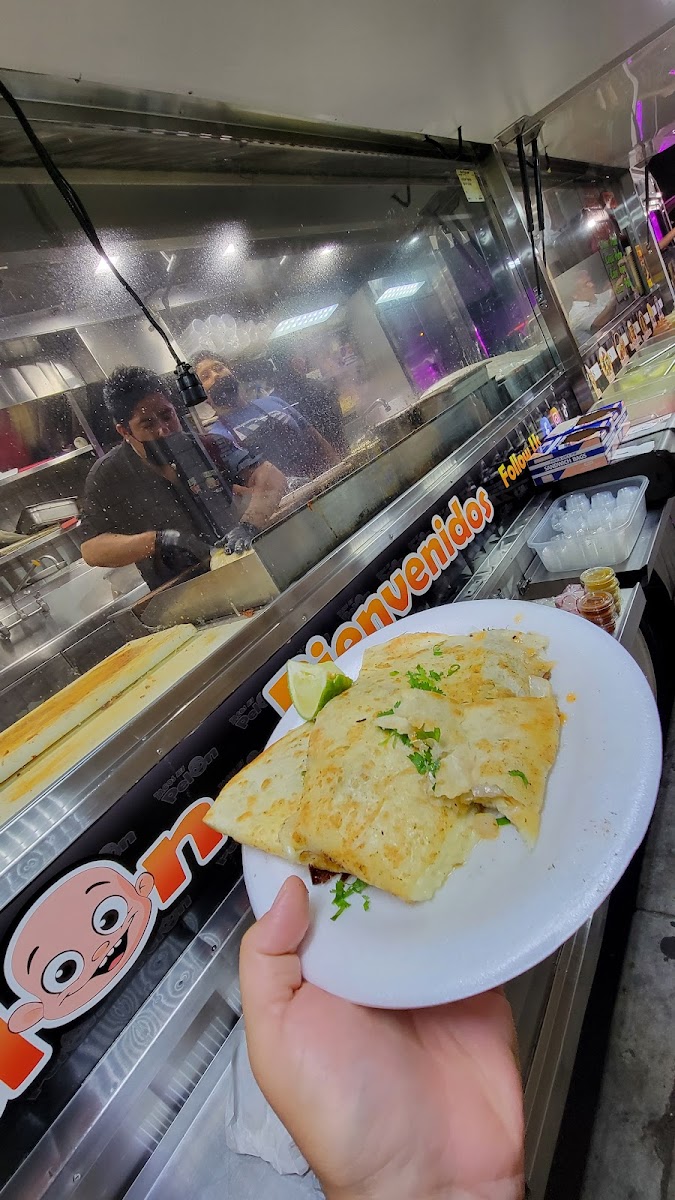 Tacos El Pelon Photo 6