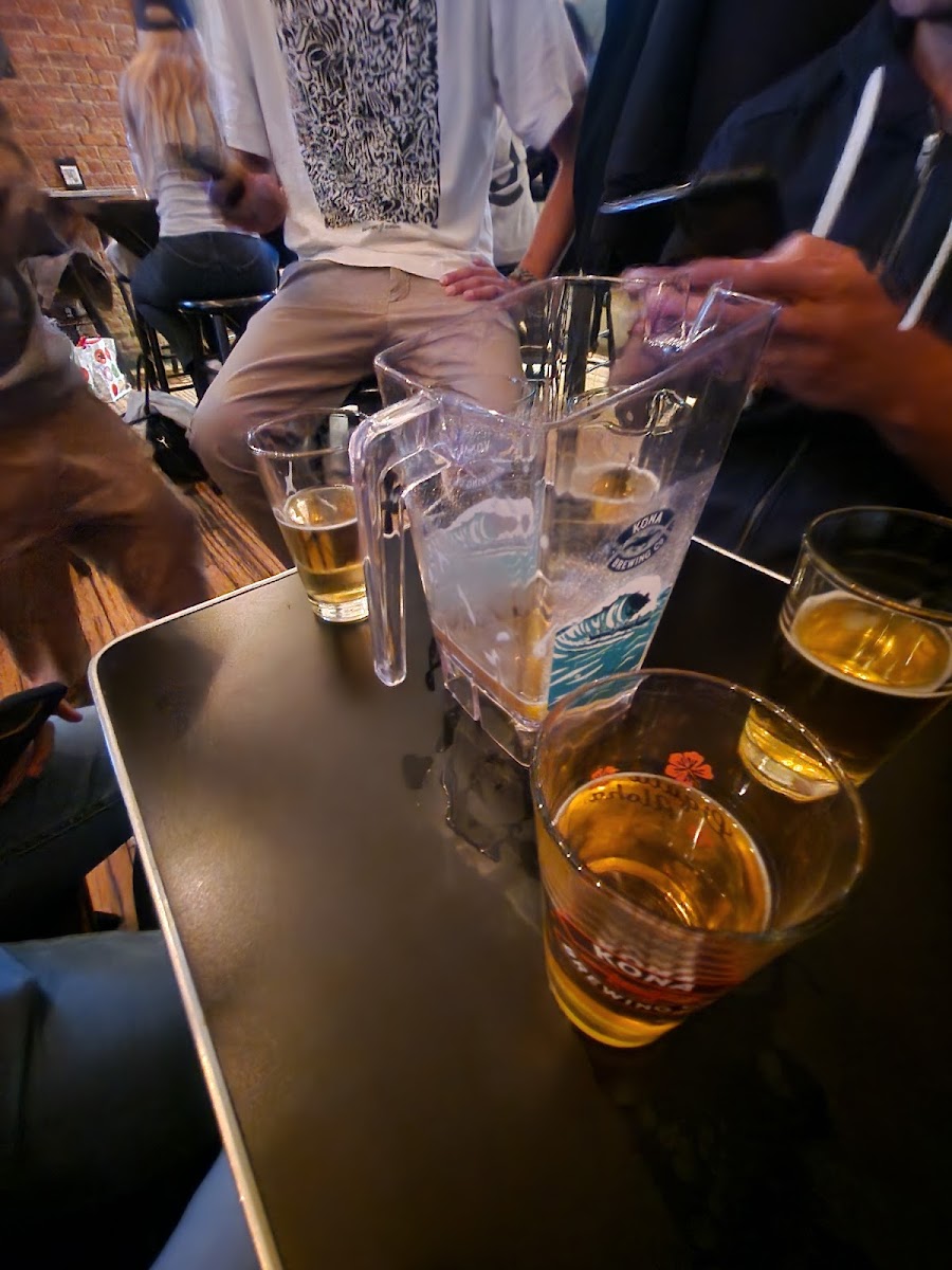 Wogies Bar & Grill, FIDI Photo 3
