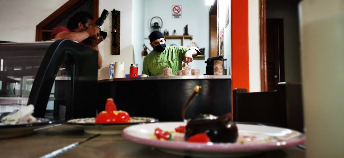 RiOL Patisserie Photo 5