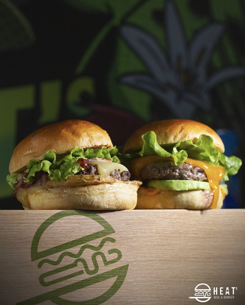 HEAT'S Wok & Burger Photo 3