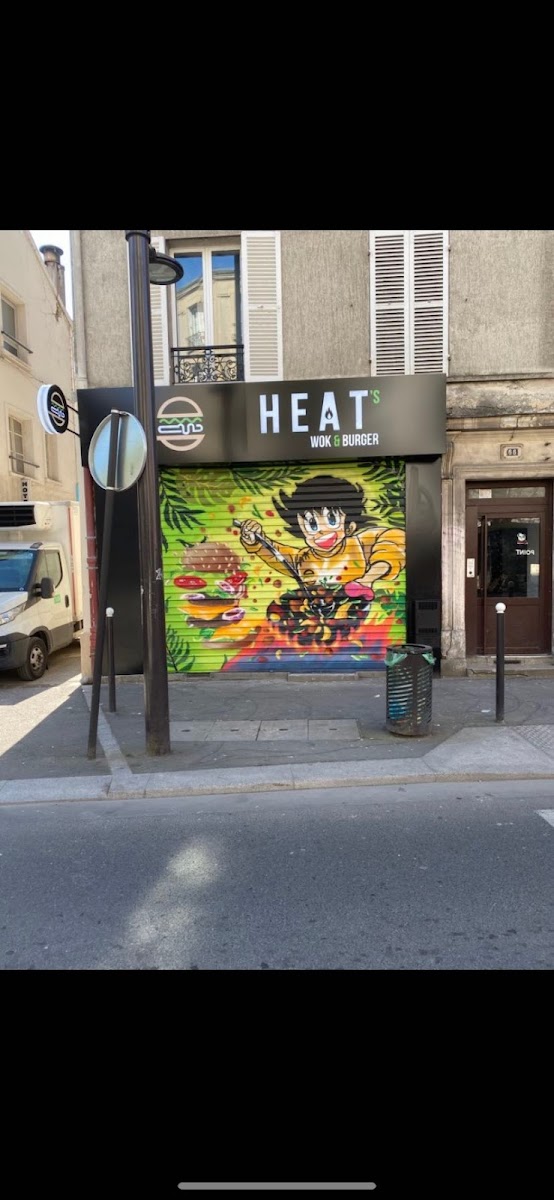 HEAT'S Wok & Burger Photo 4