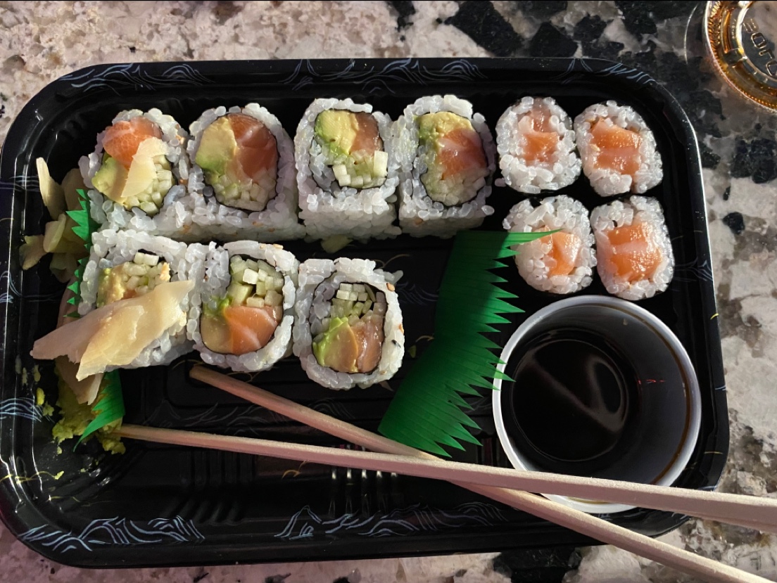 Sushi and Poke Photo 6