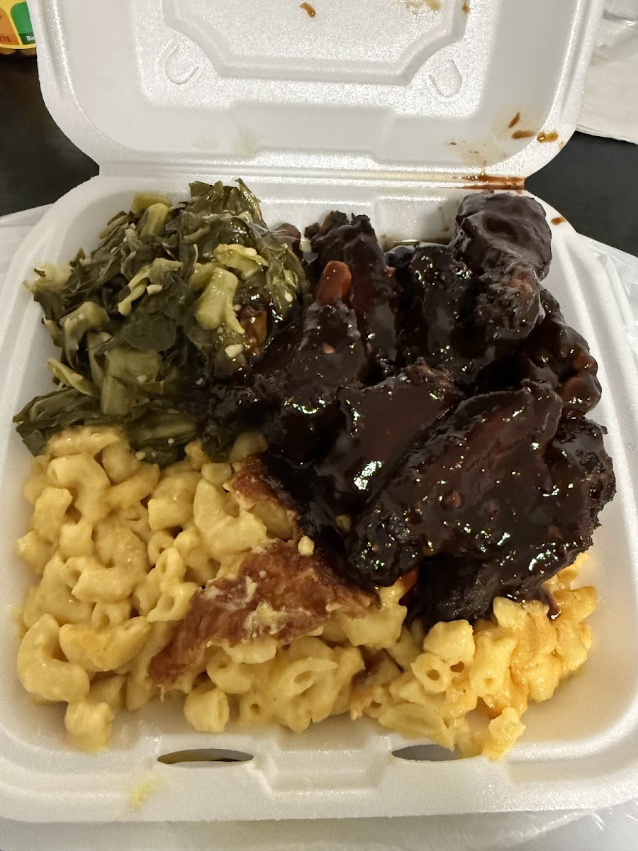 Rickey's Jamaican Cuisine Photo 2