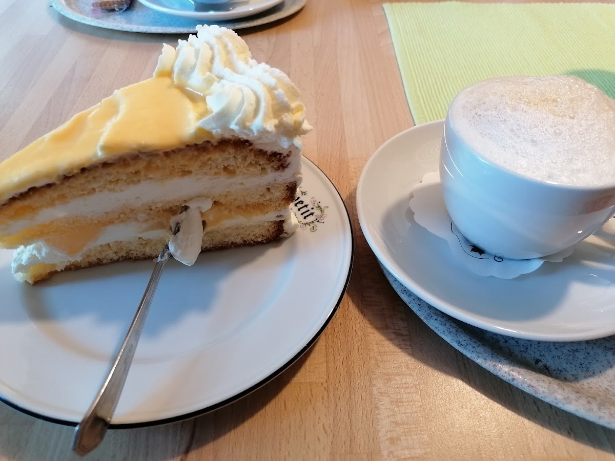 Country Café Good Humbrechting Photo 10