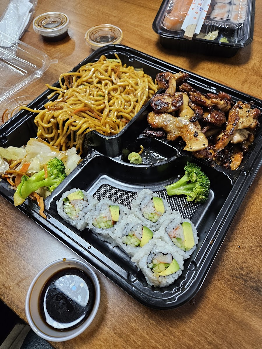 Teriyaki and Sushi Photo 8