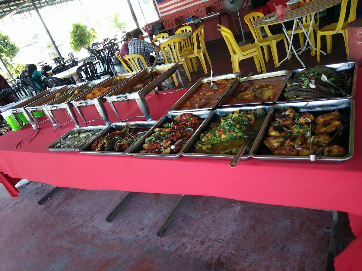 Restoran Seri Ilham Sitiawan Photo 6