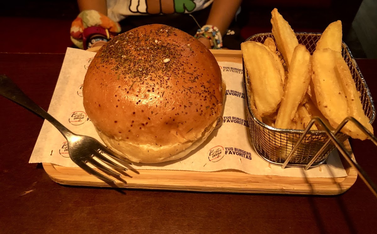 Bistro Burger Photo 8