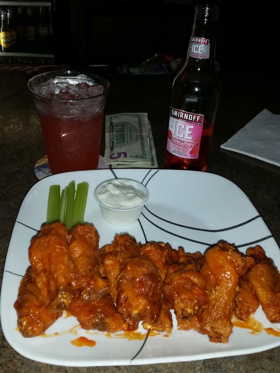 Sonny's Bar & Grille Photo 5