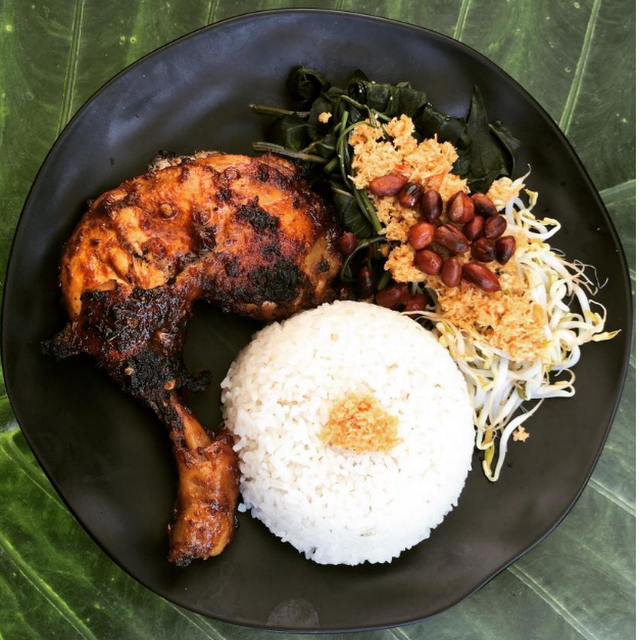 Nasi Ayam Bakar