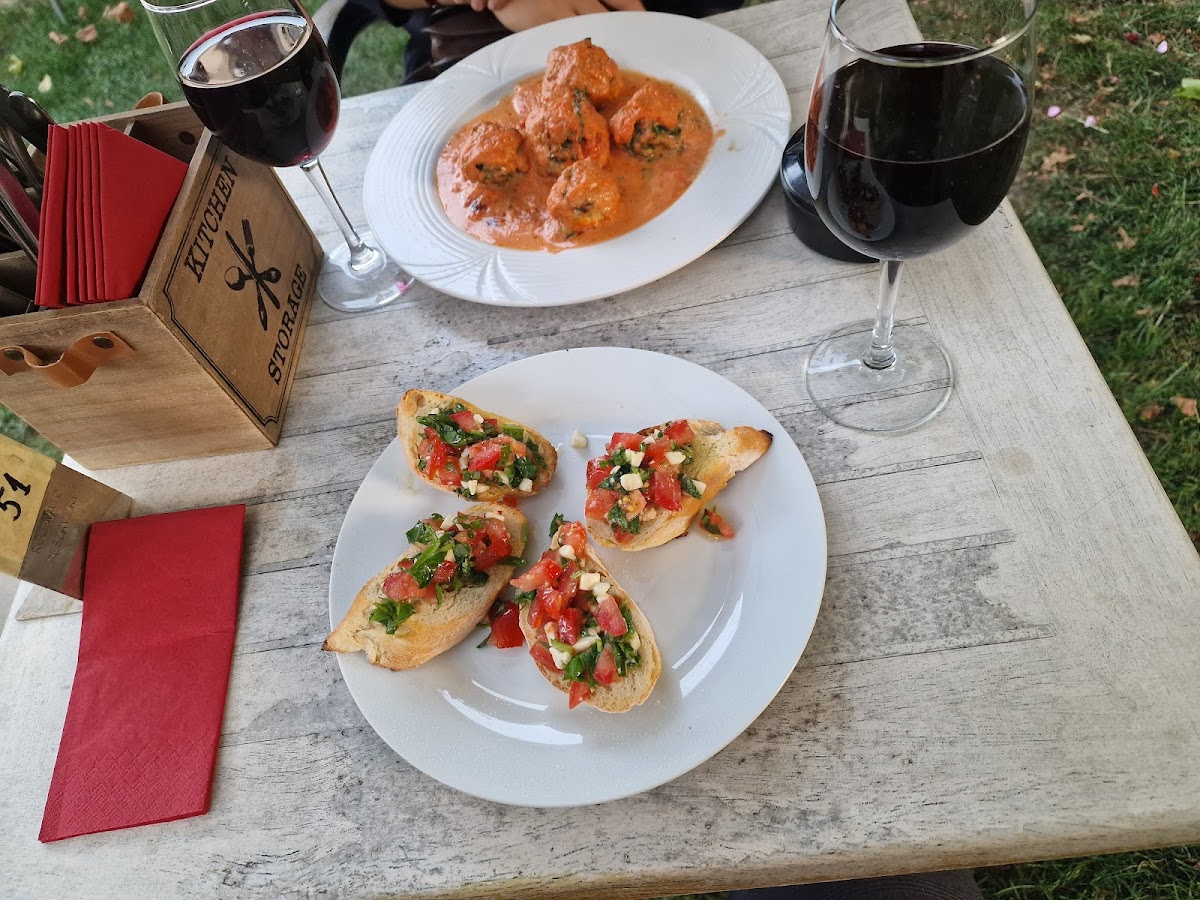 Ristorante Pizzeria Amigo Photo 8