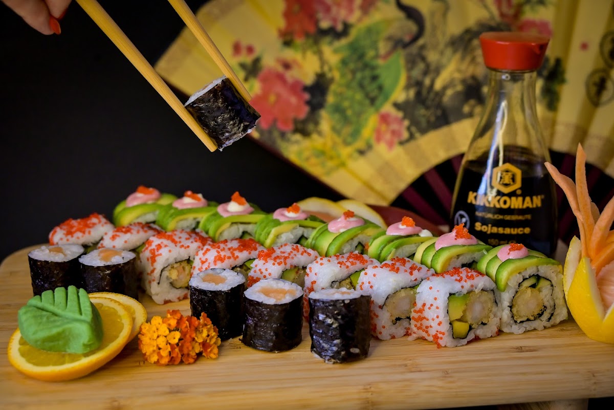 La Bodega Dubrovnik sushi & burger bar Photo 3