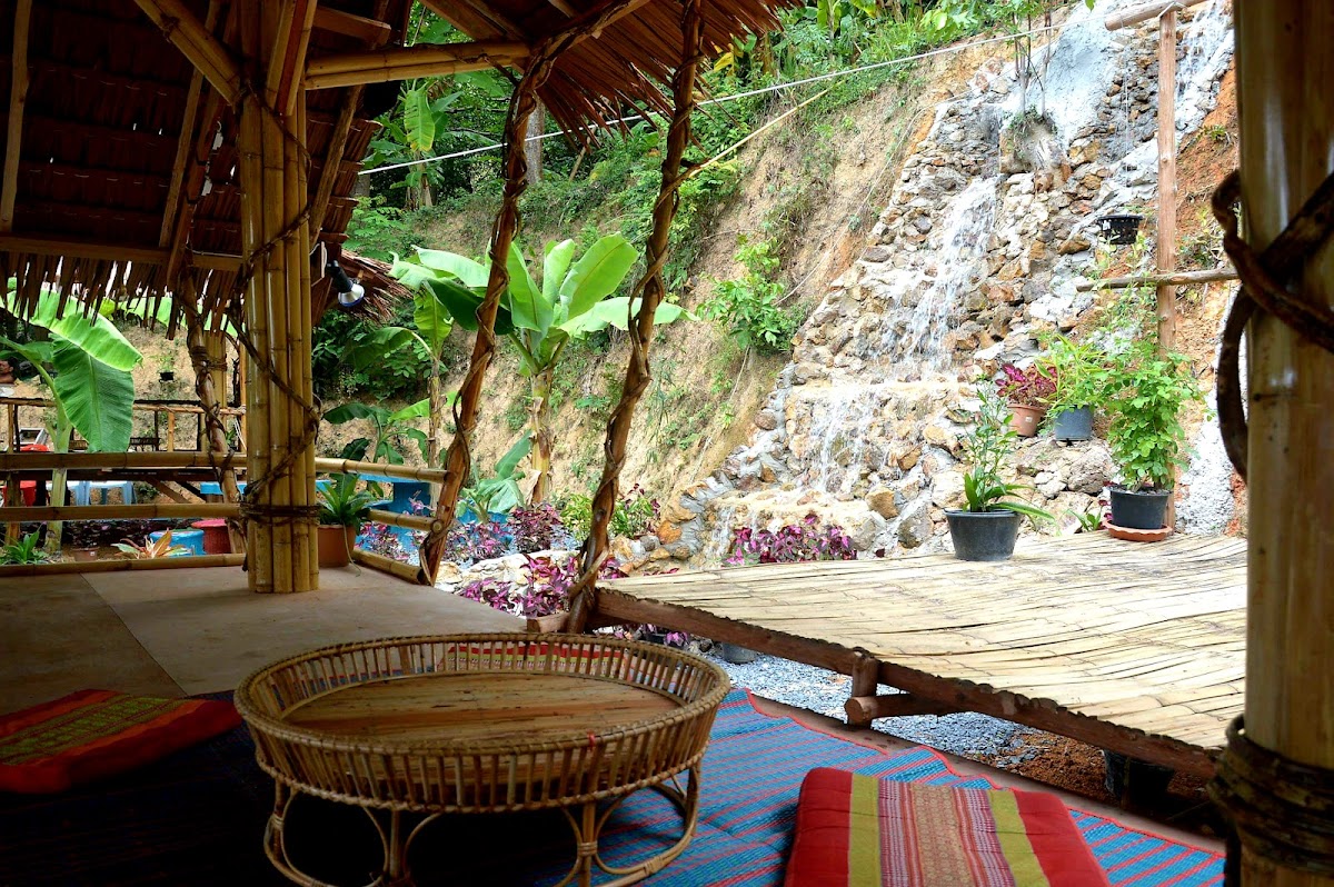 Ban Souan herbal steam bath sauna hammam