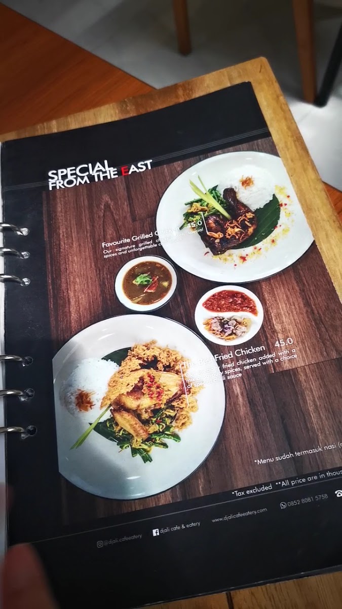 D'jali Cafe & Eatery Photo 2