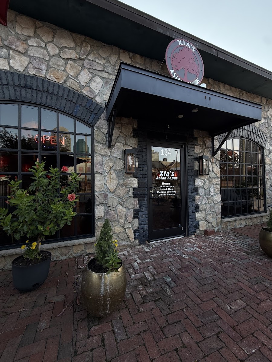 Xia’s Asian Tapas & Pho